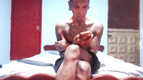 black_firex online show from November 7, 2025, 2:33 am