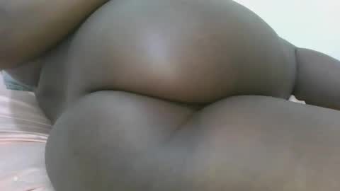 black_goddess200 online show from February 6, 2025, 6:46 pm