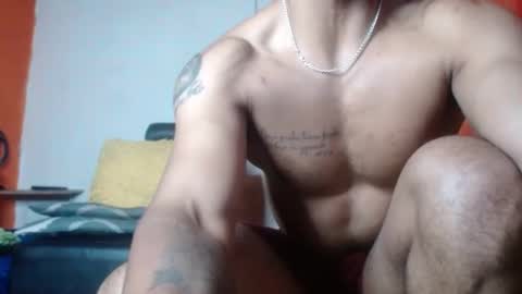 black_hot26 online show from February 4, 2025, 2:21 pm