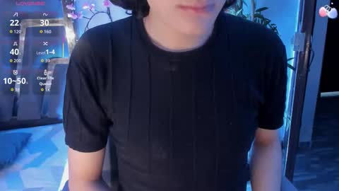 B L A C K  R O S E  online show from November 6, 2025, 11:22 am