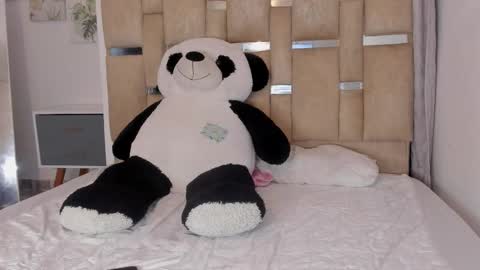 Snapshot of black_rose02 chatting on January 18, 2026, 11:25 am B L A C K R O S E online show from January 18, 2026, 11:25 am