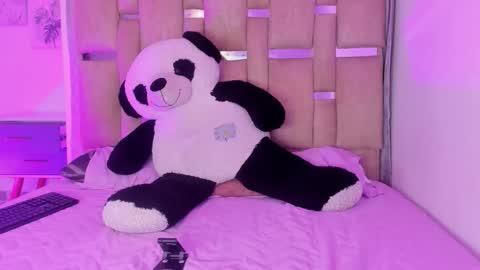 Snapshot of black_rose02 chatting on February 6, 2026, 11:24 am B L A C K R O S E online show from February 6, 2026, 11:24 am