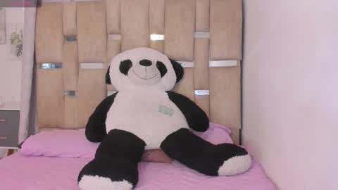 Snapshot of black_rose02 chatting on February 20, 2026, 11:32 am B L A C K R O S E online show from February 20, 2026, 11:32 am