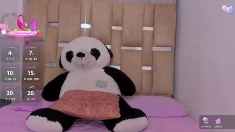 Snapshot of black_rose02 chatting on April 16, 2026, 11:33 am B L A C K R O S E online show from April 16, 2026, 11:33 am