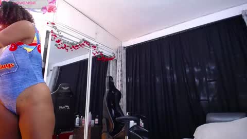 Snapshot of black_rosse_1 chatting on February 7, 2025, 12:39 pm Tifany online show from February 7, 2025, 12:39 pm