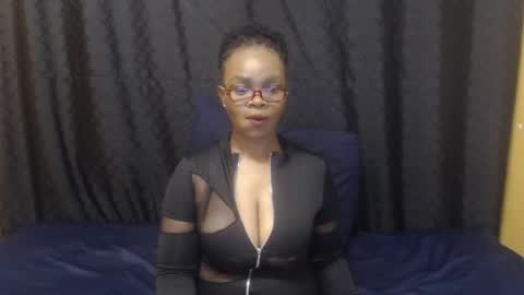 Snapshot of blackassxx83 chatting on June 25, 2026, 6:29 am blackassxx83 online show from June 25, 2026, 6:29 am