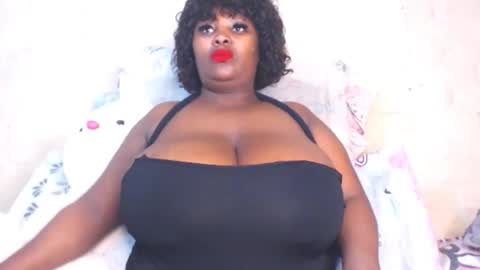 blackladyqx82 online show from May 4, 2026, 10:44 am