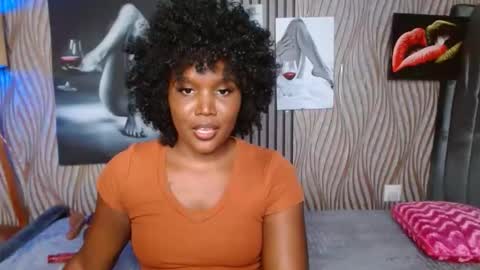 Smiley sylivia online show from April 24, 2026, 10:18 am