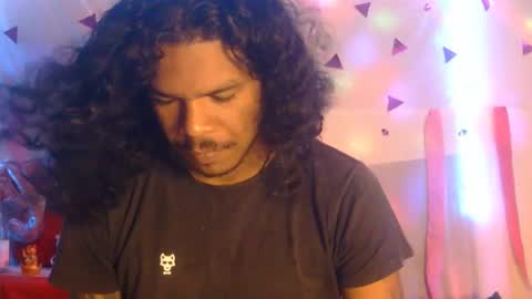 Snapshot of blackphylosofy chatting on February 21, 2025, 11:33 am i am D.L online show from February 21, 2025, 11:33 am