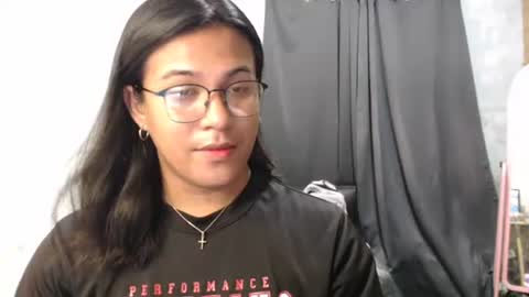 Snapshot of blackpinayts chatting on October 23, 2025, 7:45 pm Ellez online show from October 23, 2025, 7:45 pm