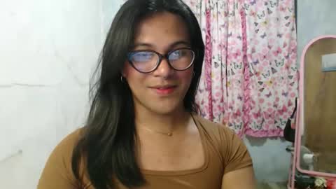 Ellez online show from March 14, 2026, 9:31 pm