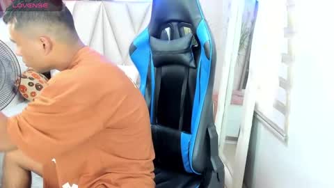 Snapshot of blacksex_boy chatting on January 21, 2025, 3:32 pm Marlon online show from January 21, 2025, 3:32 pm