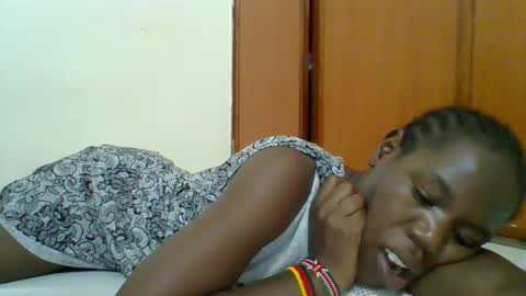 SARAH online show from November 25, 2025, 9:37 pm