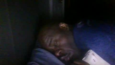 Snapshot of blackteddybear chatting on February 8, 2026, 10:40 am blackteddybear online show from February 8, 2026, 10:40 am