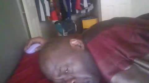 Snapshot of blackteddybear chatting on March 1, 2026, 2:19 pm blackteddybear online show from March 1, 2026, 2:19 pm