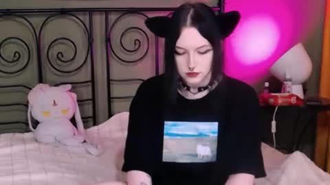 Snapshot of blacky_tea chatting on October 25, 2025, 9:39 am blacky_tea online show from October 25, 2025, 9:39 am