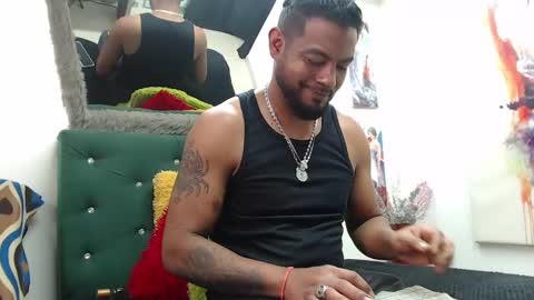 Snapshot of blade_foxx chatting on January 2, 2025, 6:23 pm Richard online show from January 2, 2025, 6:23 pm