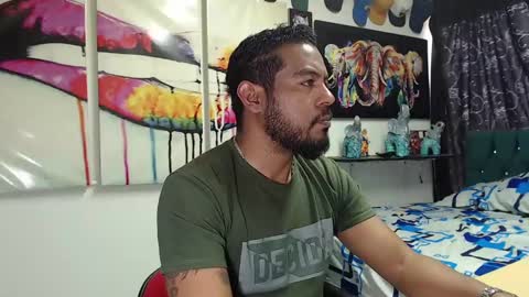 Snapshot of blade_foxx chatting on January 21, 2025, 6:23 pm Richard online show from January 21, 2025, 6:23 pm