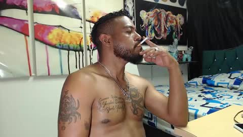 Snapshot of blade_foxx chatting on February 1, 2025, 11:58 pm Richard online show from February 1, 2025, 11:58 pm