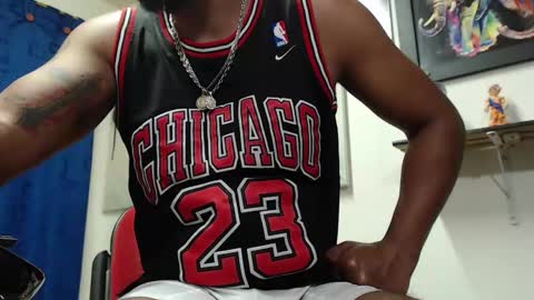 Snapshot of blade_foxx chatting on February 19, 2025, 6:33 am Richard online show from February 19, 2025, 6:33 am