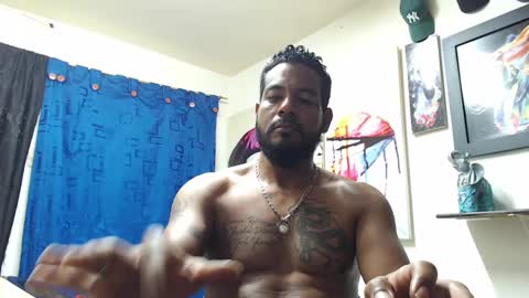 Snapshot of blade_foxx chatting on February 28, 2025, 1:36 pm Richard online show from February 28, 2025, 1:36 pm