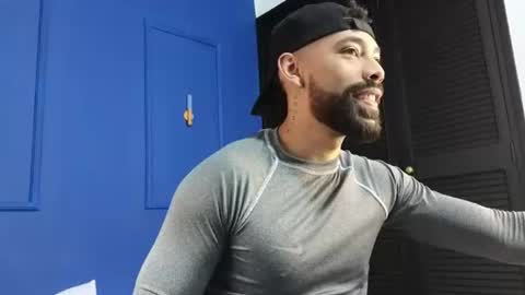 blade_miller_ online show from June 13, 2026, 12:14 pm