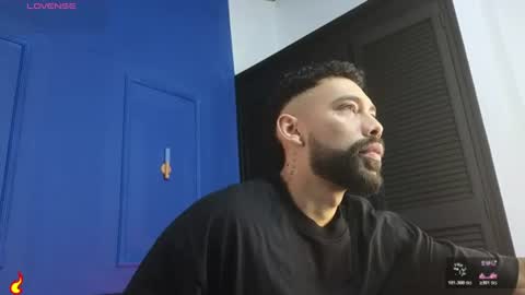 blade_miller_ online show from June 17, 2026, 12:18 pm