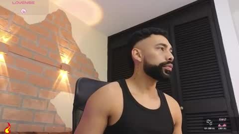 blade_miller_ online show from June 23, 2026, 2:53 am