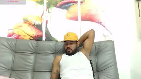 Snapshot of bladehot_ chatting on October 30, 2025, 3:13 pm Richard online show from October 30, 2025, 3:13 pm