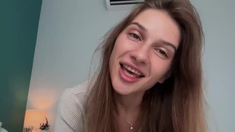 Snapshot of blair_foxxxy chatting on November 6, 2025, 4:02 am Blair online show from November 6, 2025, 4:02 am