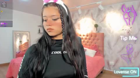 Snapshot of blair_harrison chatting on October 8, 2025, 11:52 am Blair online show from October 8, 2025, 11:52 am