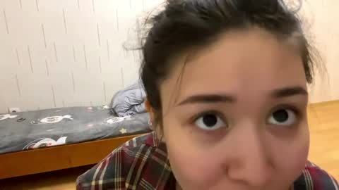 Mila online show from March 31, 2026, 4:29 pm