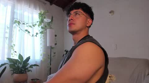 Snapshot of blake_levi chatting on February 26, 2026, 3:55 pm Blake Levi Independent Model online show from February 26, 2026, 3:55 pm