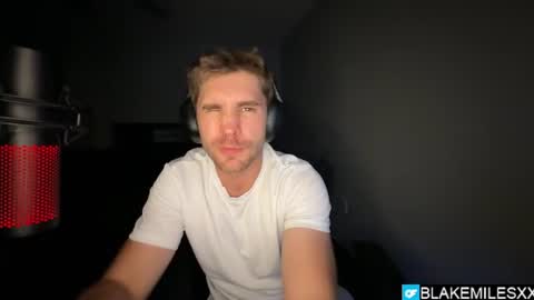 Blake Miles online show from July 30, 2026, 2:43 am