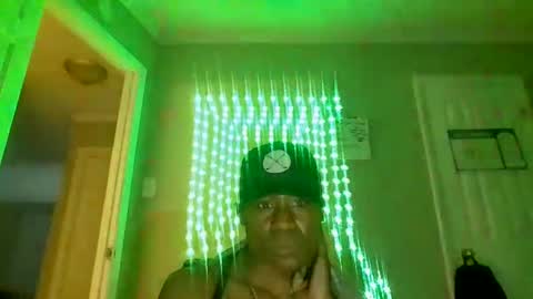 Blaq-Bunny online show from November 4, 2025, 9:52 am