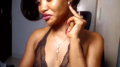 Snapshot of blaxbird chatting on March 5, 2026, 12:17 am Hot ronn online show from March 5, 2026, 12:17 am