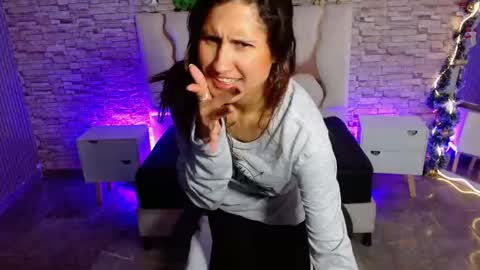 Snapshot of blaze_tay1 chatting on January 7, 2026, 11:34 am blaze_tay1 online show from January 7, 2026, 11:34 am