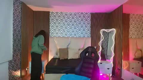 Snapshot of blaze_tay1 chatting on January 13, 2026, 3:01 am blaze_tay1 online show from January 13, 2026, 3:01 am