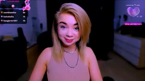 Nicole online show from November 15, 2025, 7:21 pm