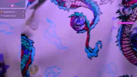 Nicole online show from November 22, 2025, 6:07 pm