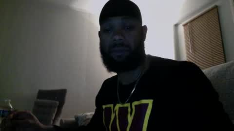 Snapshot of blksurfher chatting on December 14, 2025, 6:30 am blksurfher online show from December 14, 2025, 6:30 am