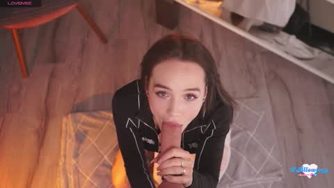 Amy online show from September 30, 2025, 7:13 am