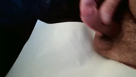 Snapshot of blomman72 chatting on October 26, 2025, 1:17 pm blomman72 online show from October 26, 2025, 1:17 pm