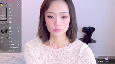 Snapshot of blon_kater chatting on November 9, 2025, 5:39 am YoYo online show from November 9, 2025, 5:39 am