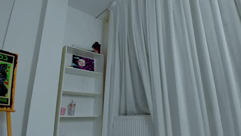 Snapshot of blonde_godess1 chatting on November 19, 2025, 11:16 pm blonde_godess1 online show from November 19, 2025, 11:16 pm