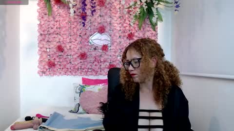 Snapshot of blonde_squirt_ chatting on January 31, 2025, 3:52 am blonde_squirt_ online show from January 31, 2025, 3:52 am