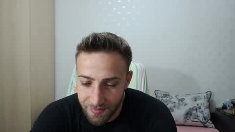 Snapshot of blondeagle chatting on November 25, 2025, 11:32 am Mr Blond online show from November 25, 2025, 11:32 am