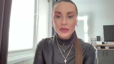Snapshot of blondeqloveah chatting on January 30, 2025, 12:06 pm BlondeqloveAh online show from January 30, 2025, 12:06 pm