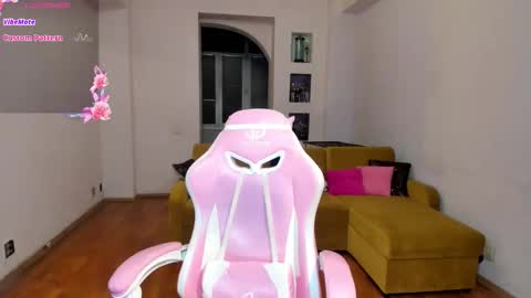 Elisa online show from October 28, 2025, 2:15 am