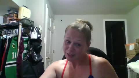 blondetoplease online show from July 5, 2026, 7:04 am